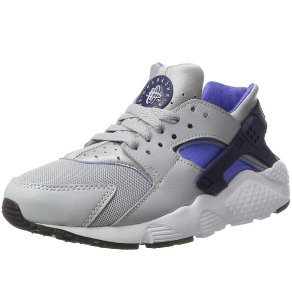 Nike Shoes - Nike Hurache Women’s Sz 7.5 NWT